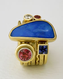 'Stacking Ring with Opal' in 18K gold with boulder Opal